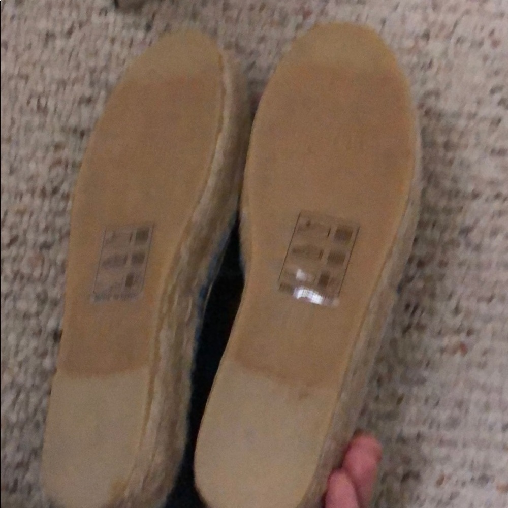Soludos - Picture 4 of 5